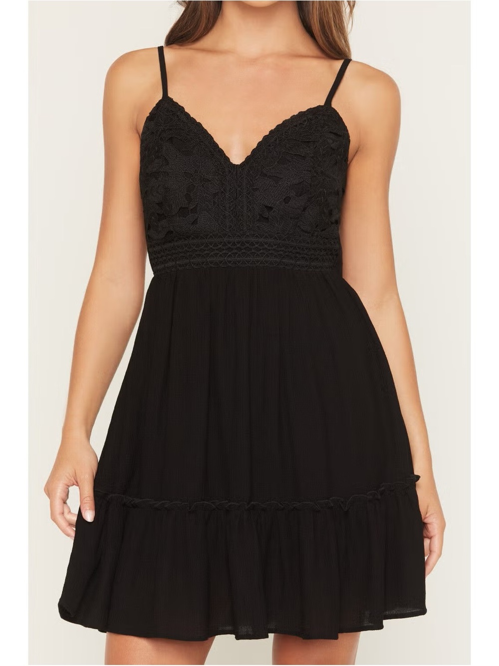 NWT - SHYANNE WOMEN'S LACE SLEEVELESS TIE-BACK MINI DRESS